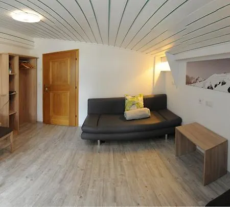 Auernigg Apartment *